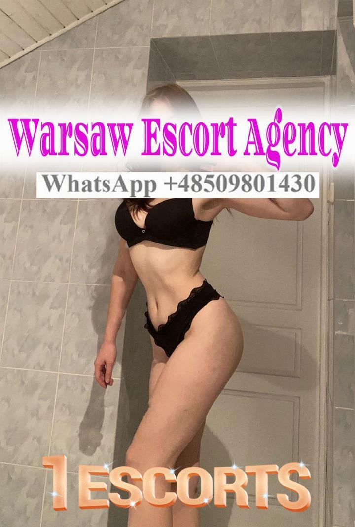 Lilly Warsaw Escort -4