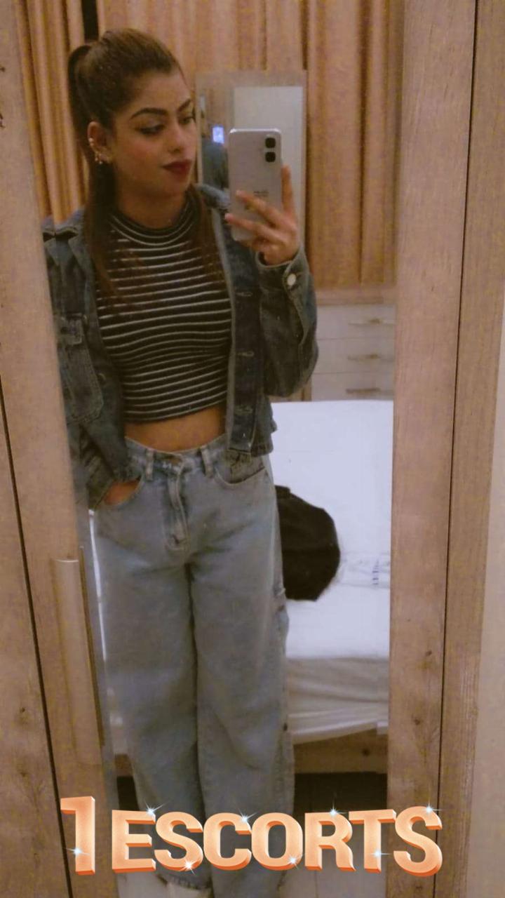 Sofia VIP Indian Escort in Juffair -4