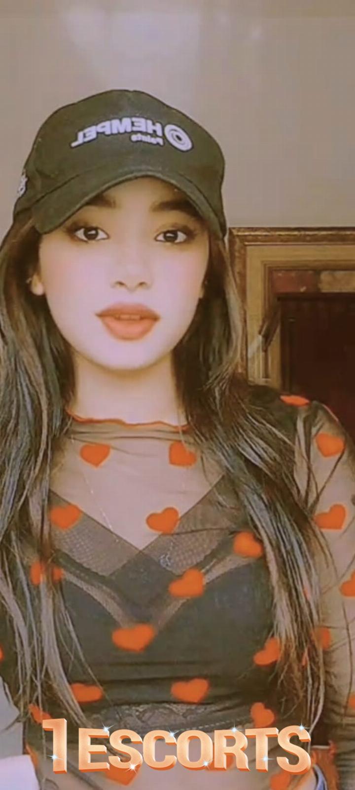 Alvina VIP Indian Escorts In Muscat Oman