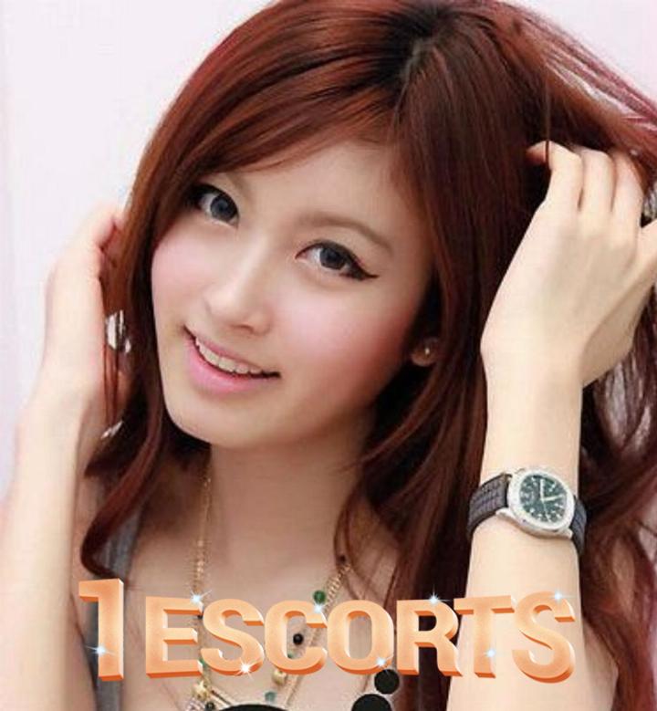 BEST GIRLFRIEND EXPERIENCE