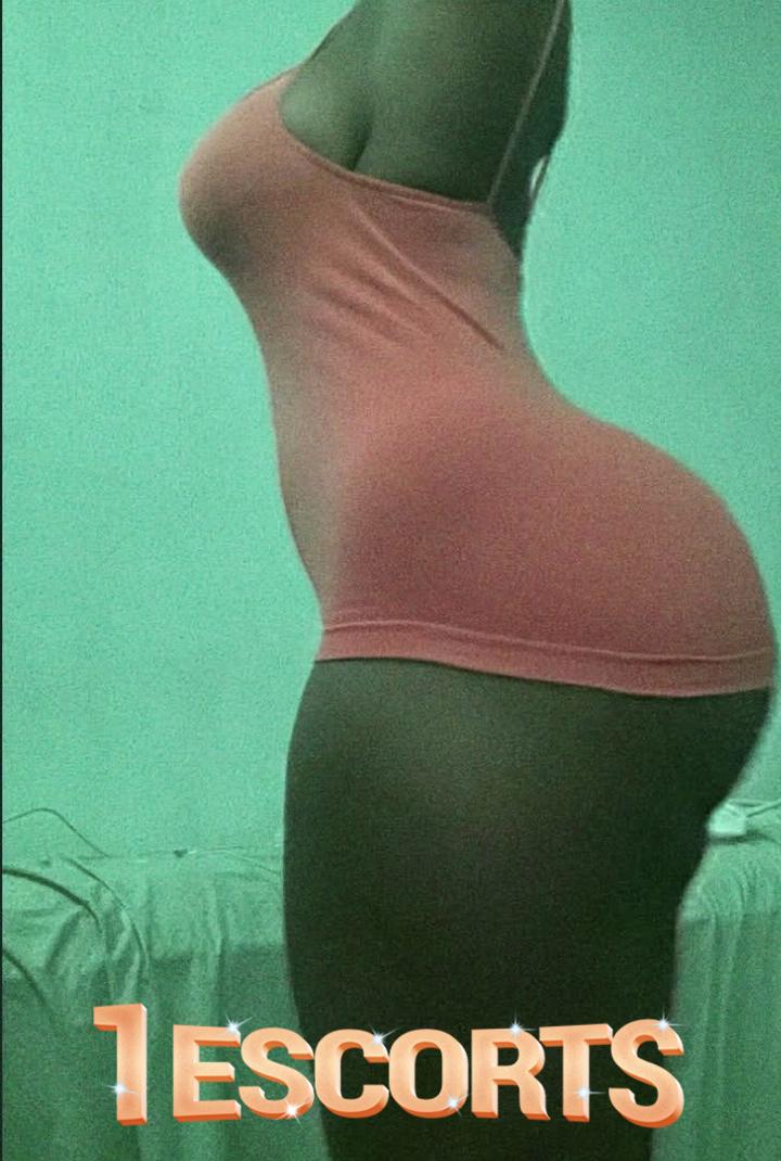 Nice sexy girls available for hookup -3