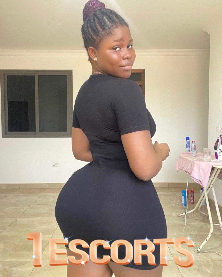 Pretty Ghanaian Hookup Girls -2