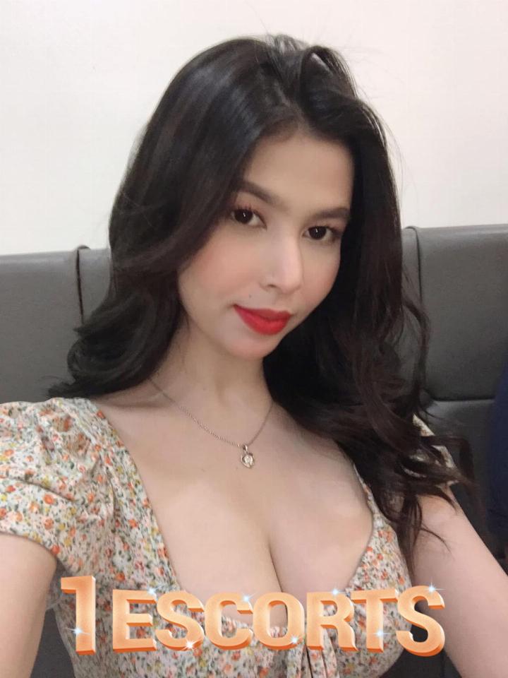 Sexy Top Filipina Escorts