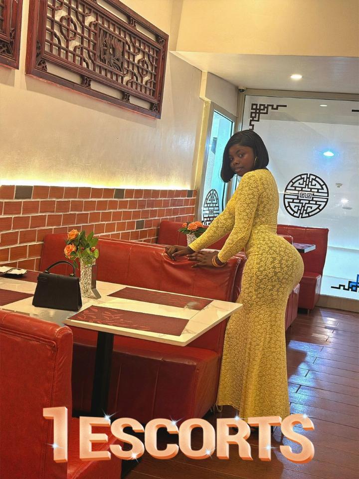 Accra baddie hook up available -2