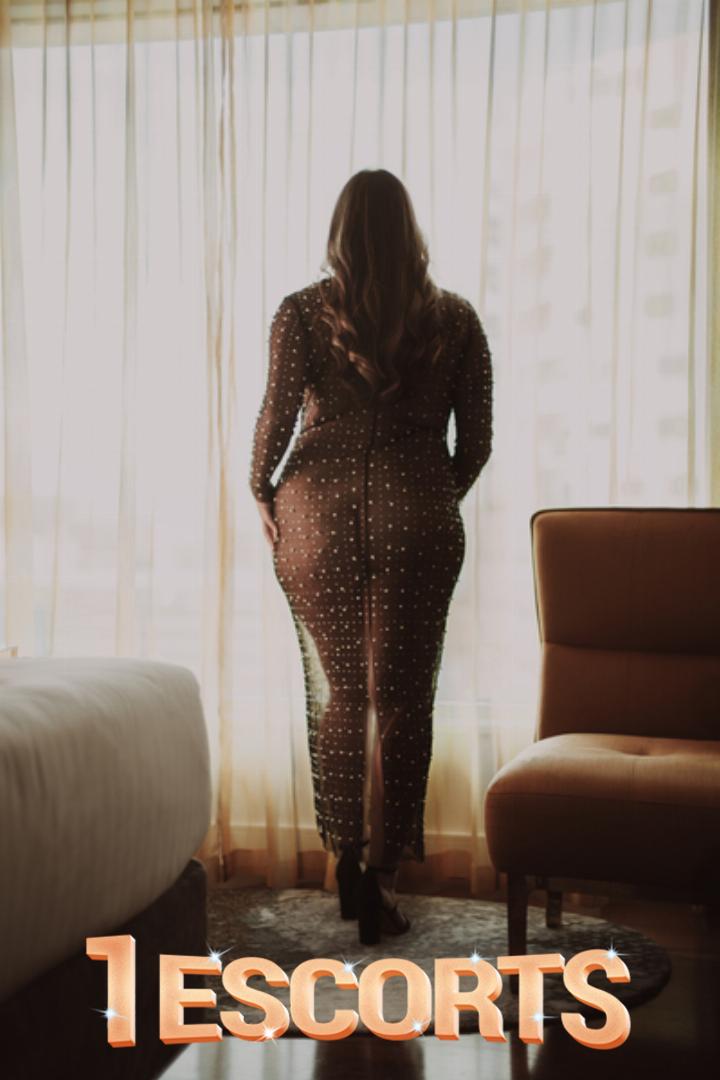 Frankie Sinclair | The Perfect Mix Of Sugar & Spice