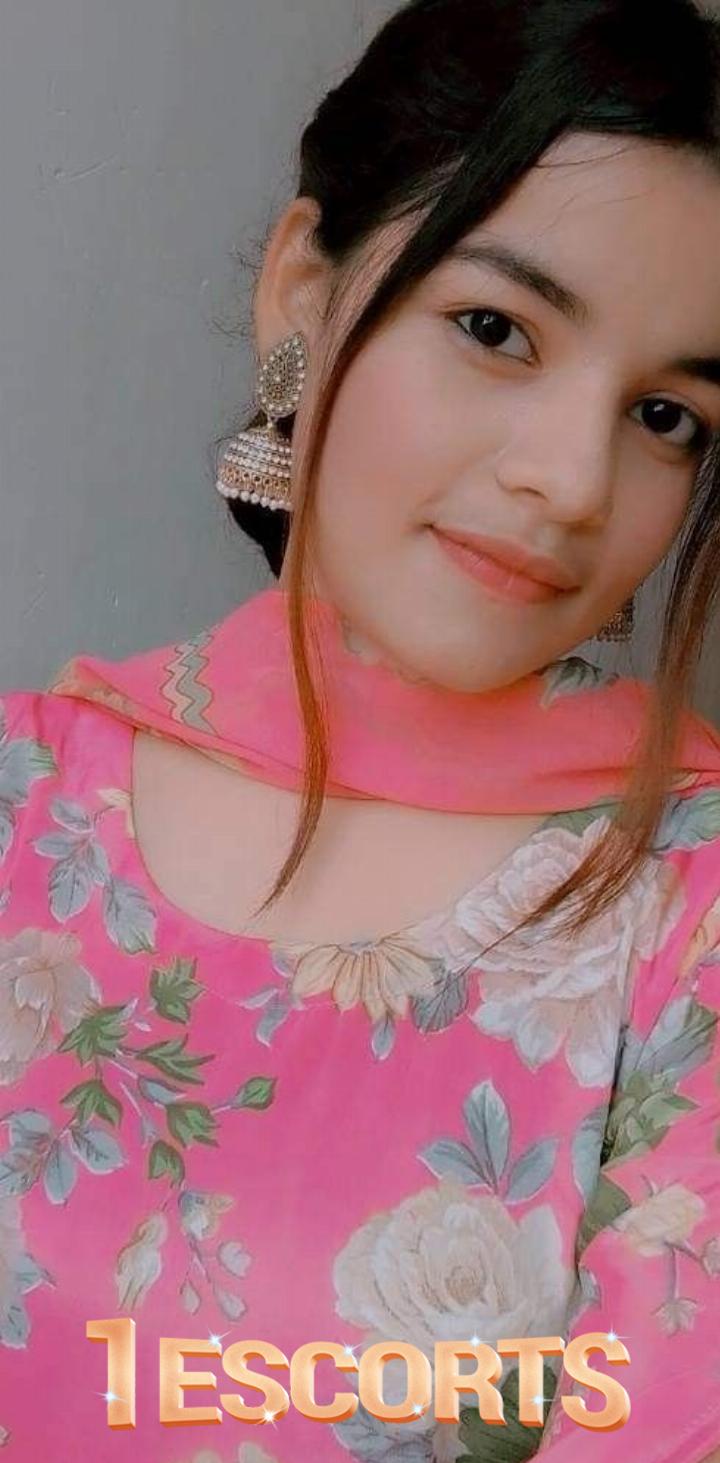 The Beautiful Luxury high class professional Girls Available For night booking Islamabad -2