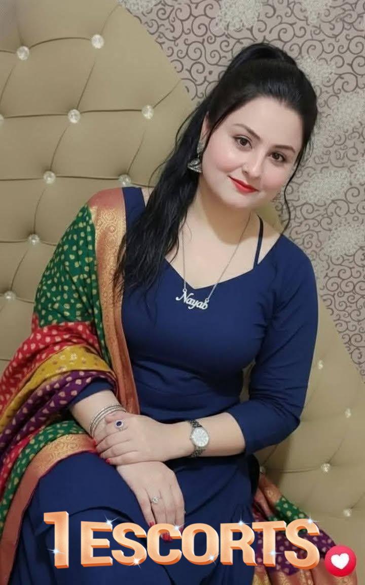 Misha Khan Escorts Models Calls Girls In Islamabad