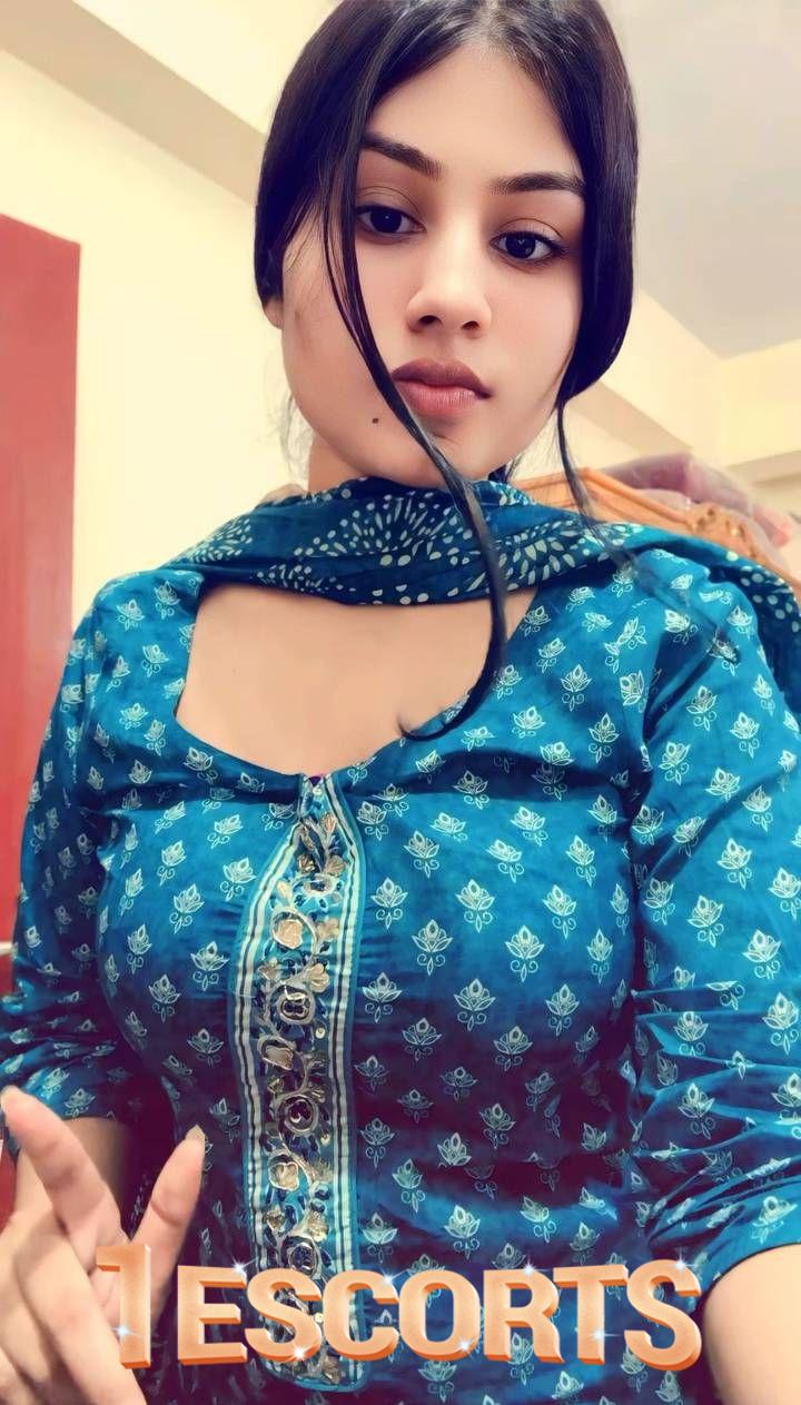 Misha Khan Escorts Models Calls Girls In Islamabad -2