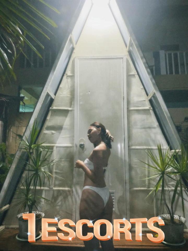 Iya ESCORT AVAILABLE HERE !!!! -4