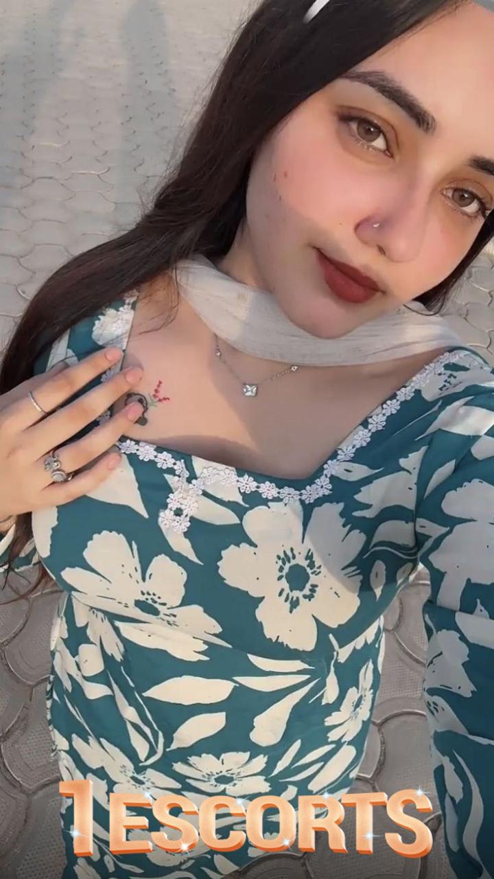 ZARA KHAN ESCORTS ESCORTS MODELS IN ISLAMABAD NIGHT SERVICES -3