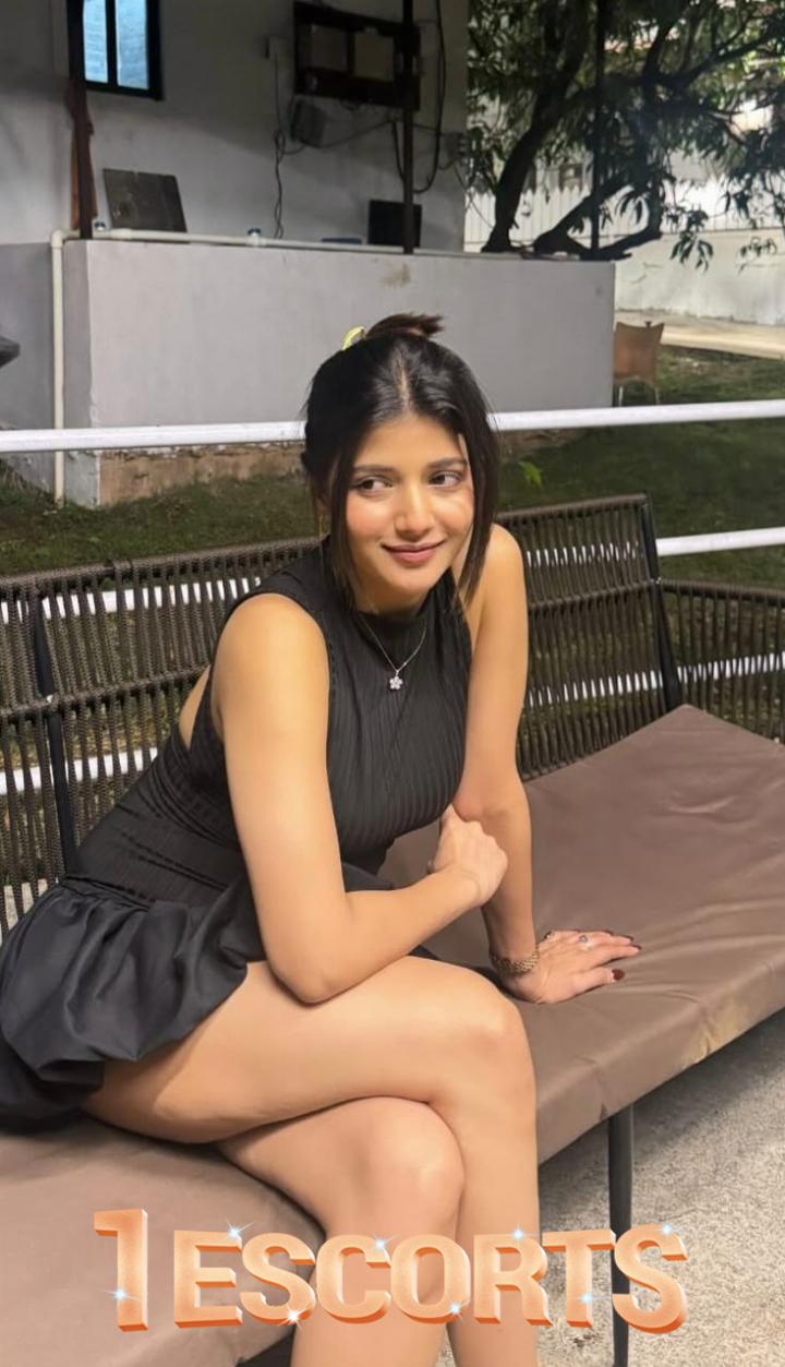 MODELS TIKTOKER ESCORTS GIRLS IN ISLAMABAD -2