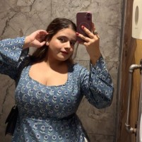 Big Boobs Models Available in Lahore