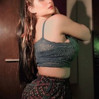 Ananya DuBai Escorts CaLL GirLs in DuBai 