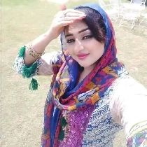 Zoya Khan