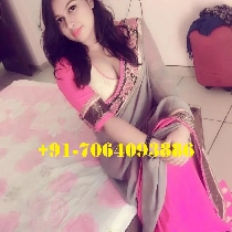 NUDE INDIAN CAM SEX & PHONE SEX WITH HOT LADY JULLIE