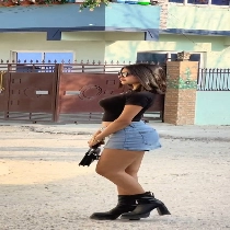 Independent girl available for cam show and real meet (cash in hand )