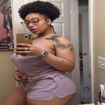 Hello sweetheartIm here for any kind of service, either massage or sex meetup