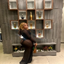 Accra baddie available for hook up